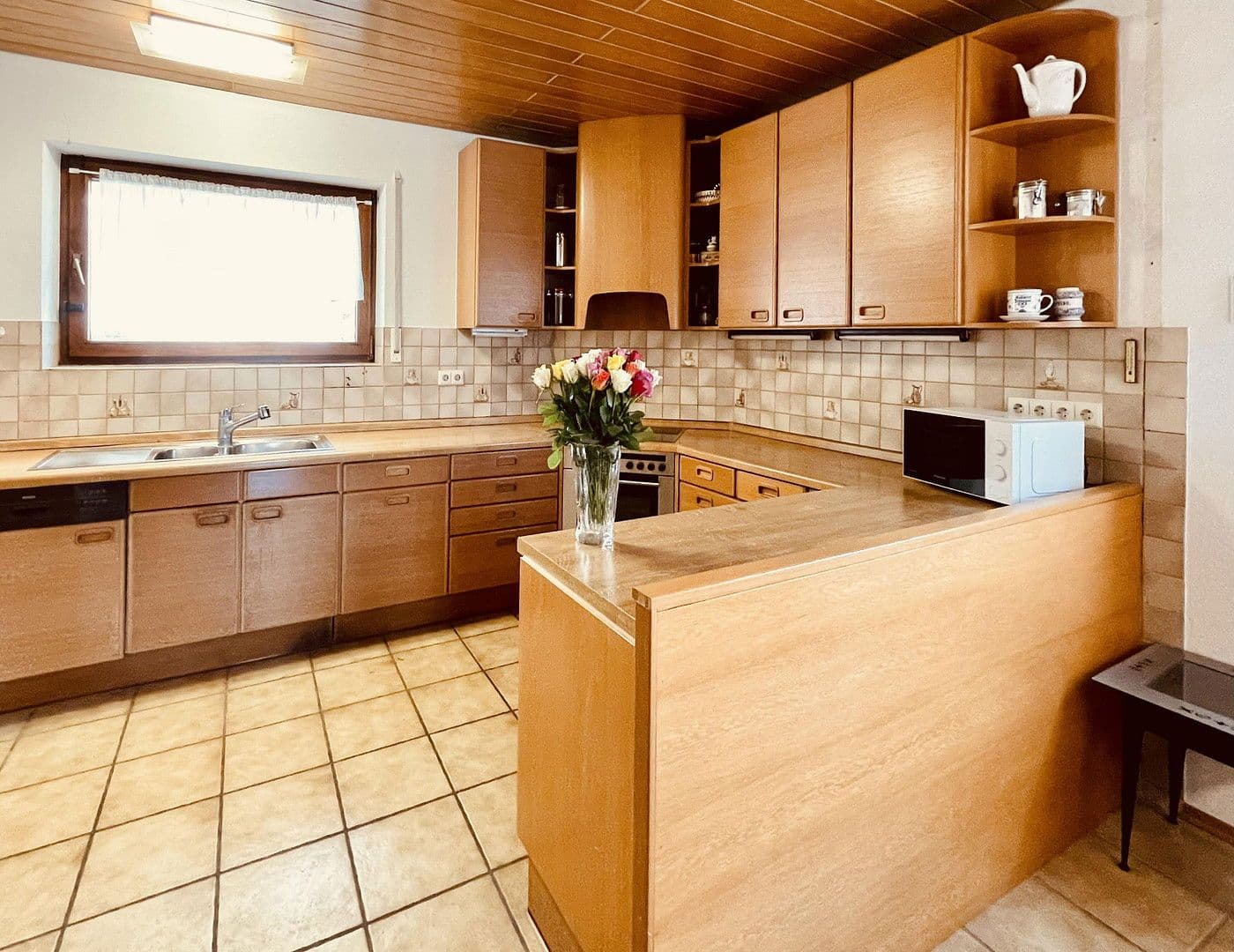 Prodej domu 176 m², pozemek 471 m², Simmozheim, Bádensko-Württembersko Prodej domu 176 m², pozemek 471 m², Simmozheim, Bádensko-Württembersko