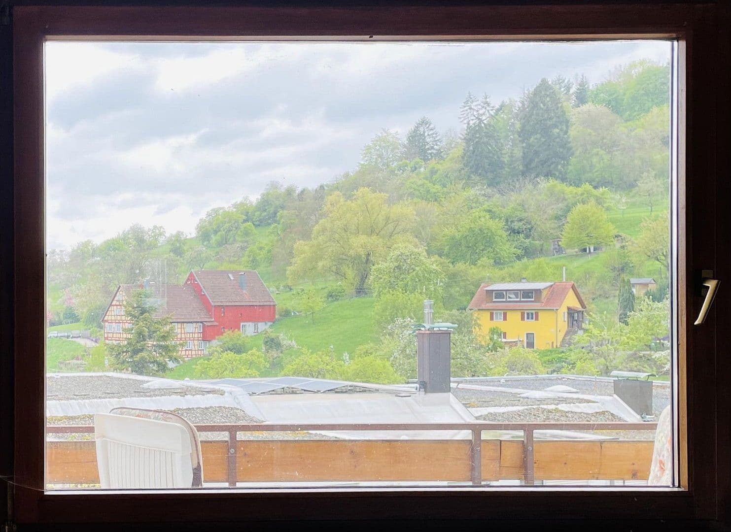 Prodej domu 176 m², pozemek 471 m², Simmozheim, Bádensko-Württembersko Prodej domu 176 m², pozemek 471 m², Simmozheim, Bádensko-Württembersko