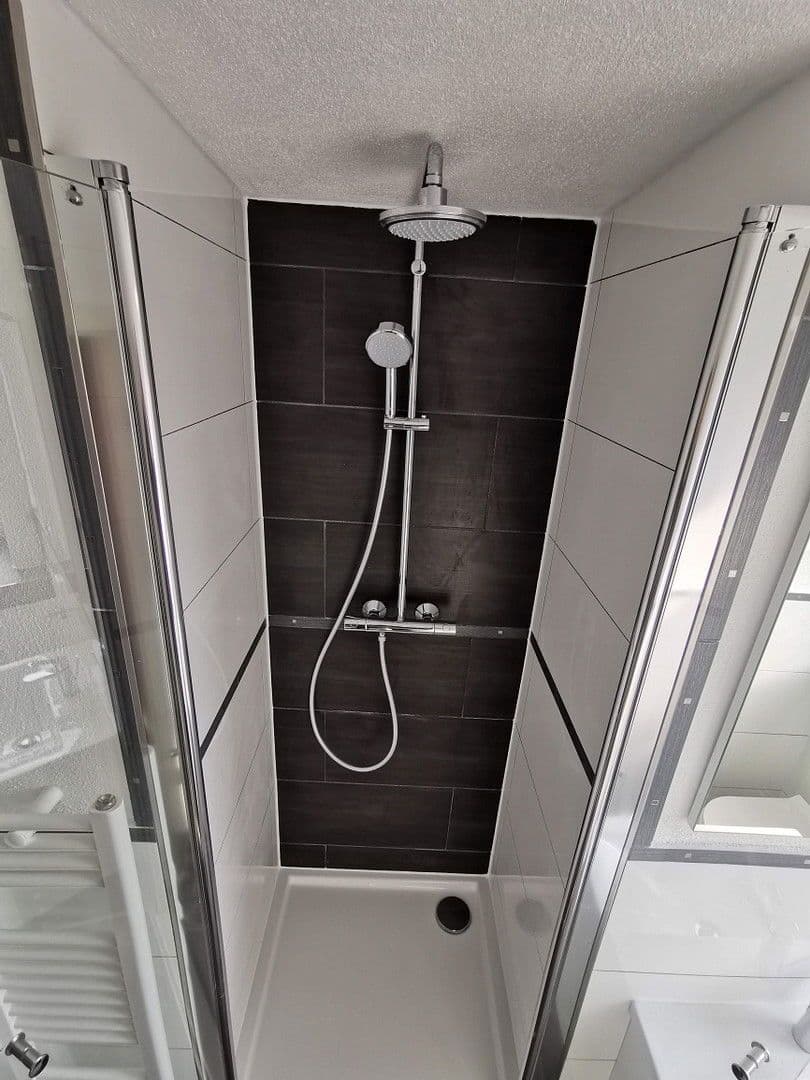 Pronájem bytu 2+1 53 m², Mannheim, Bádensko-Württembersko Pronájem bytu 2+1 53 m², Mannheim, Bádensko-Württembersko