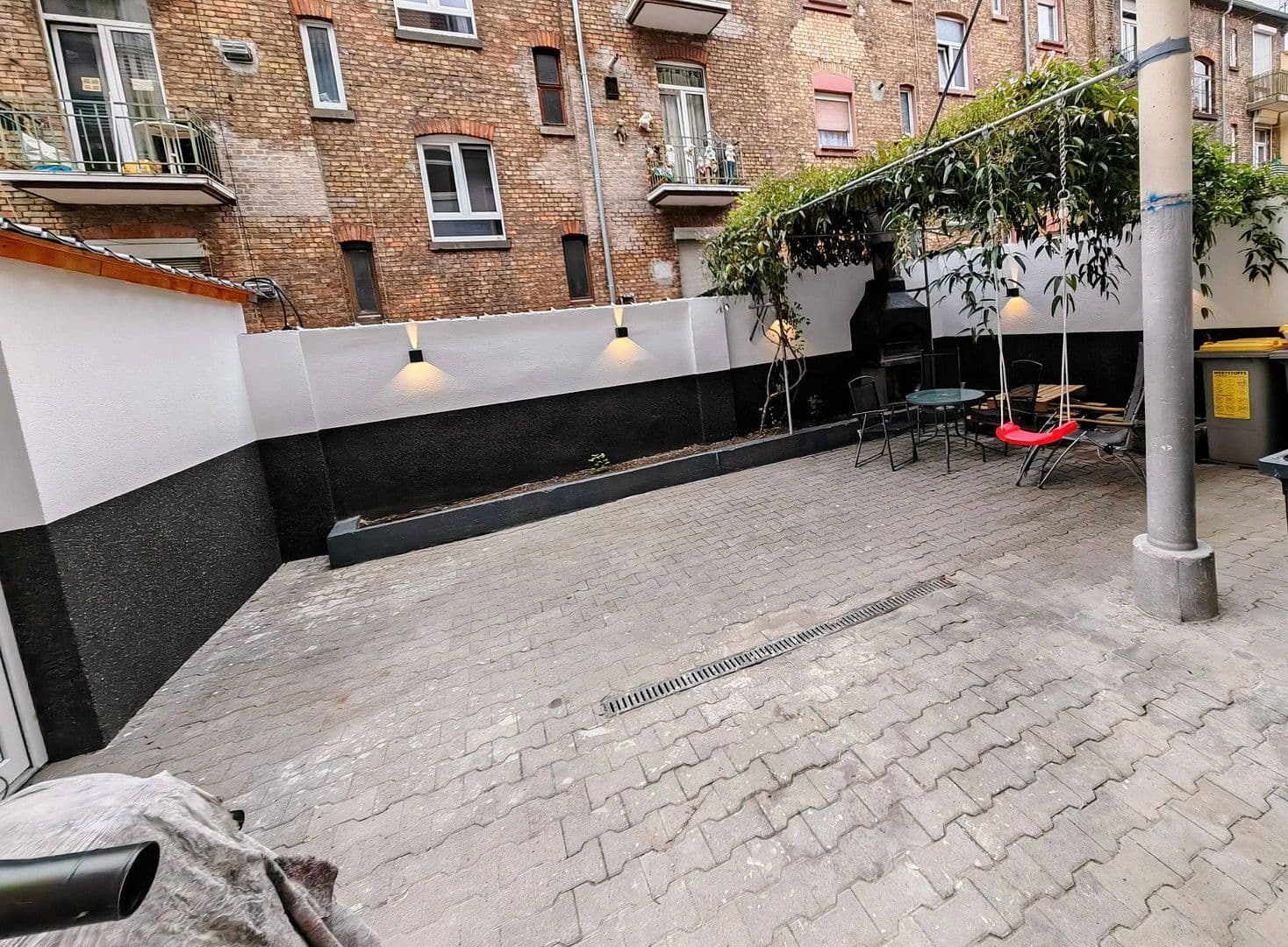 Pronájem bytu 2+1 53 m², Mannheim, Bádensko-Württembersko Pronájem bytu 2+1 53 m², Mannheim, Bádensko-Württembersko