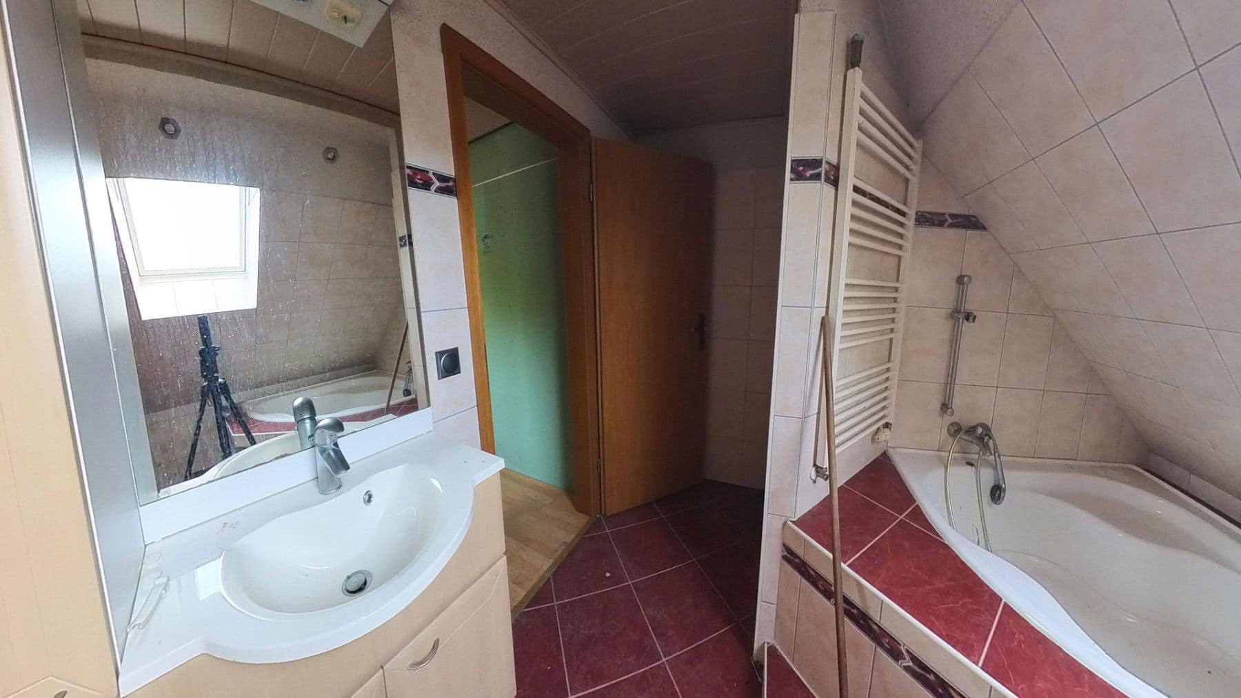 Prodej domu 164 m², pozemek 595 m², Dorfstr. 17, Priborn, Mecklenburg-Vorpommern Prodej domu 164 m², pozemek 595 m², Dorfstr. 17, Priborn, Mecklenburg-Vorpommern