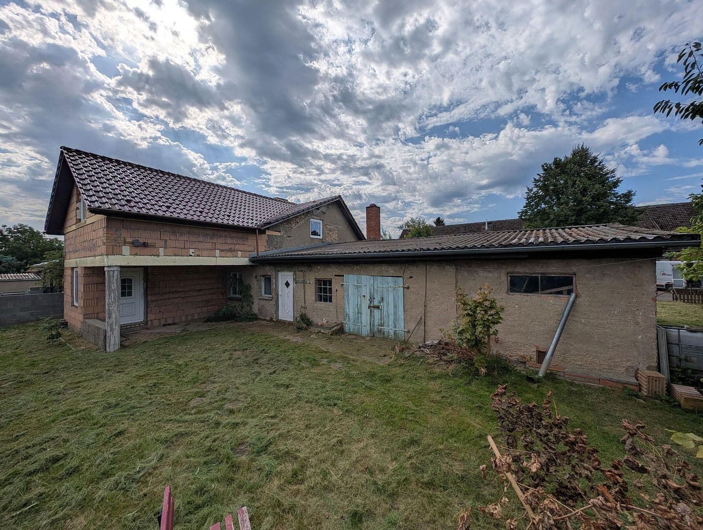 Prodej domu 164 m², pozemek 595 m², Dorfstr. 17, Priborn, Mecklenburg-Vorpommern Prodej domu 164 m², pozemek 595 m², Dorfstr. 17, Priborn, Mecklenburg-Vorpommern