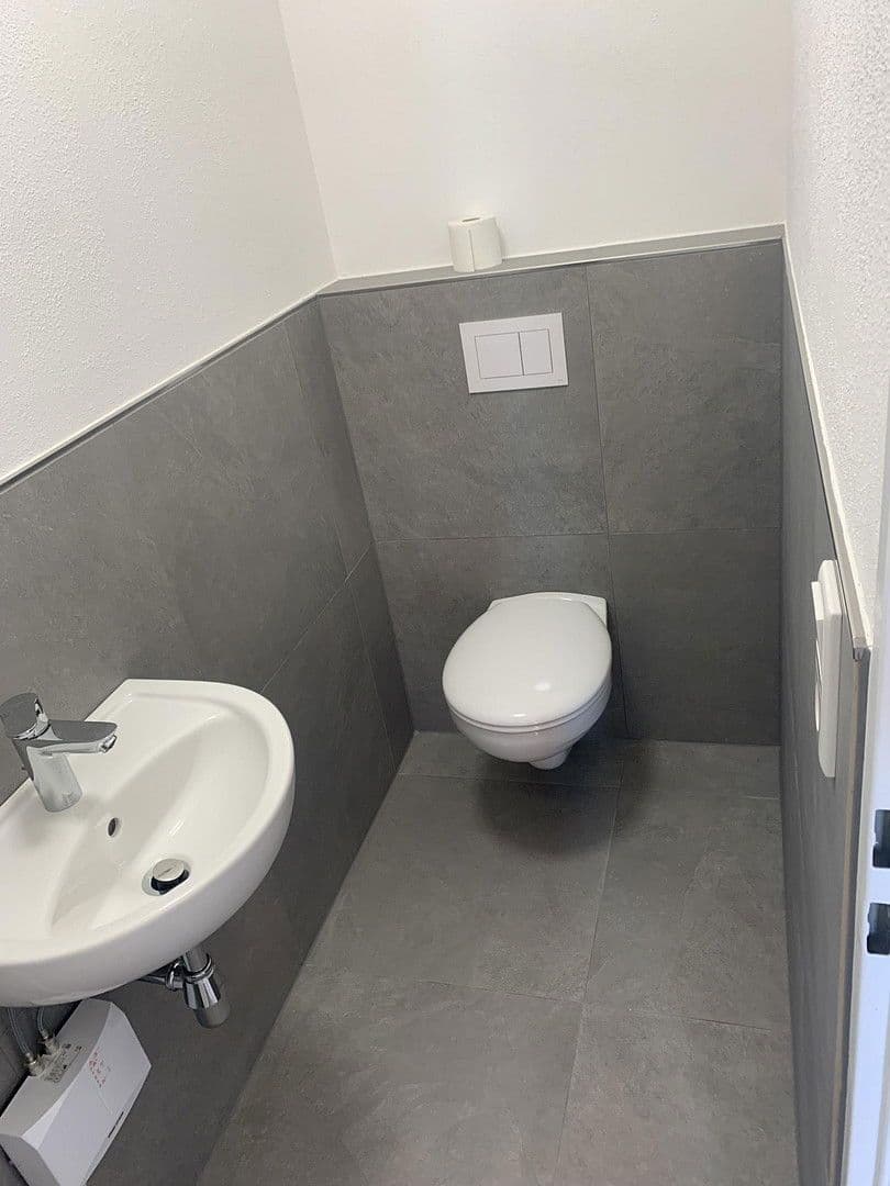 Pronájem nebytového prostoru 7.423 m², Oberer Westring 41, Büren, Severní Porýní-Vestfálsko Pronájem nebytového prostoru 7.423 m², Oberer Westring 41, Büren, Severní Porýní-Vestfálsko