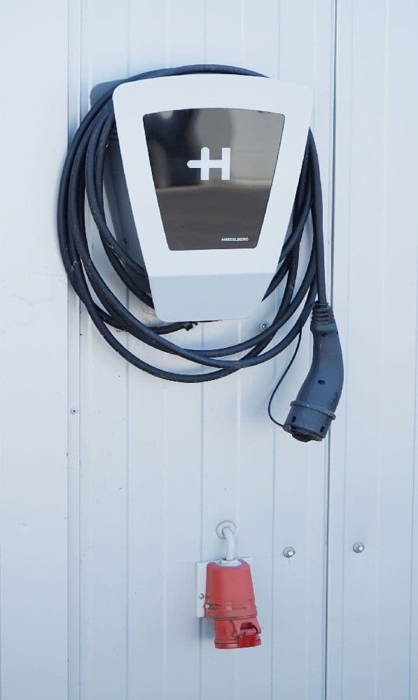 Prodej nebytového prostoru 6.365 m², Königsbrunn, Bavorsko Prodej nebytového prostoru 6.365 m², Königsbrunn, Bavorsko