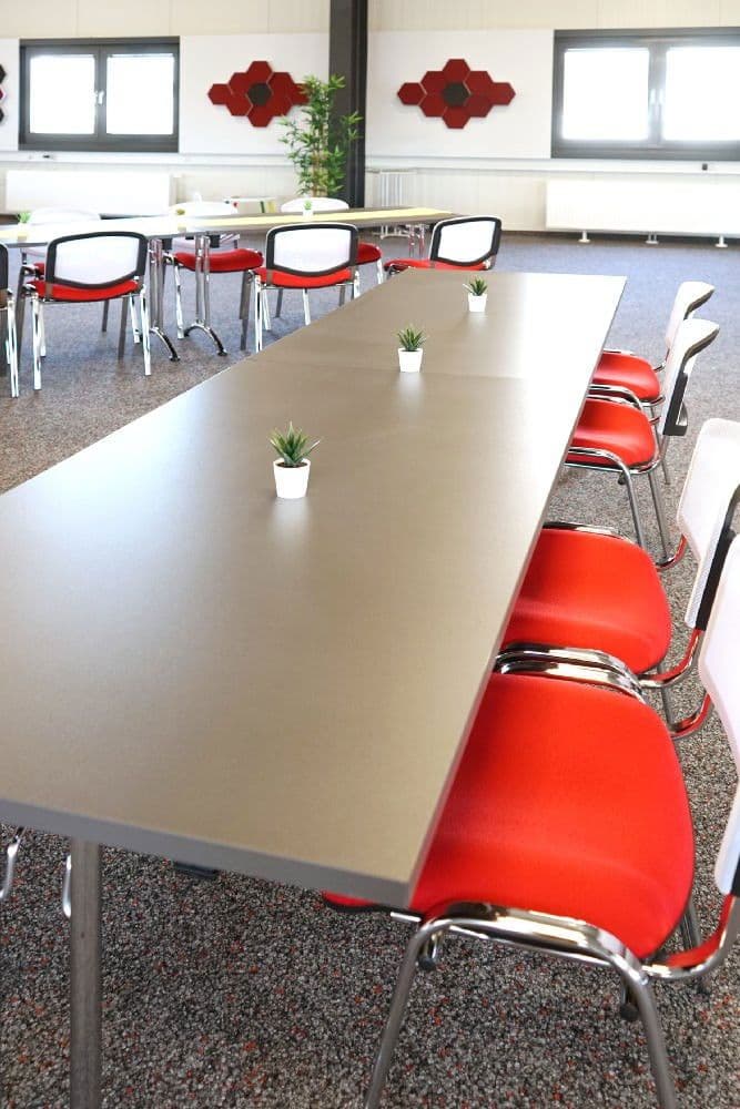 Prodej nebytového prostoru 6.365 m², Königsbrunn, Bavorsko Prodej nebytového prostoru 6.365 m², Königsbrunn, Bavorsko