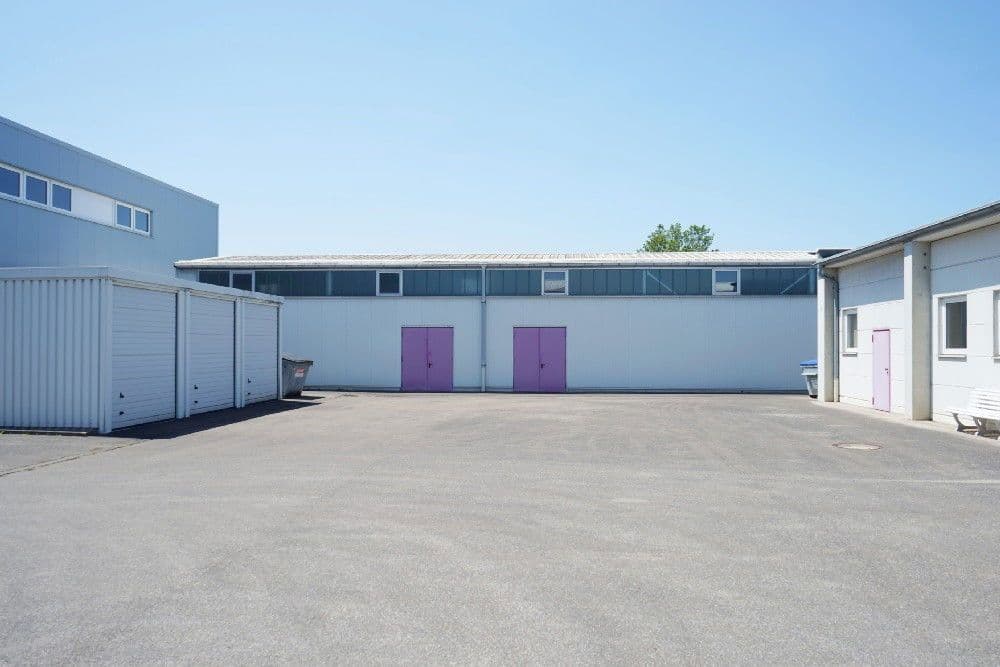 Prodej nebytového prostoru 6.365 m², Königsbrunn, Bavorsko Prodej nebytového prostoru 6.365 m², Königsbrunn, Bavorsko