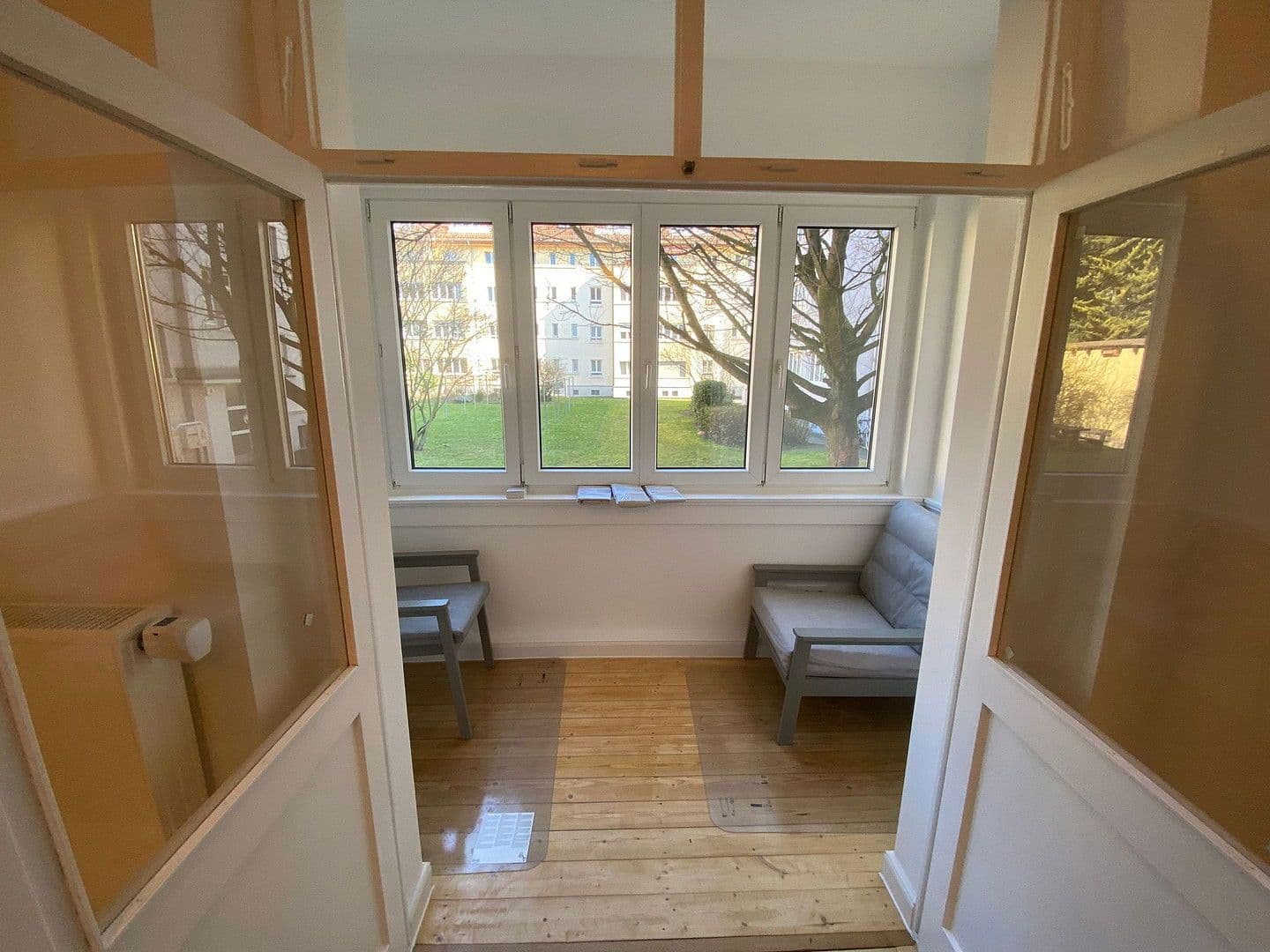 Pronájem bytu 3+1 68 m², Neuenhainer Str., Frankfurt, Hessen Pronájem bytu 3+1 68 m², Neuenhainer Str., Frankfurt, Hessen