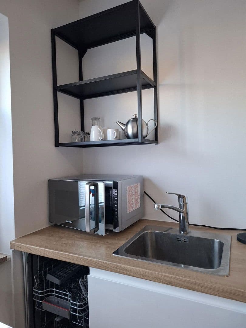 Pronájem bytu 1+1 24 m², Weingarten, Bádensko-Württembersko Pronájem bytu 1+1 24 m², Weingarten, Bádensko-Württembersko