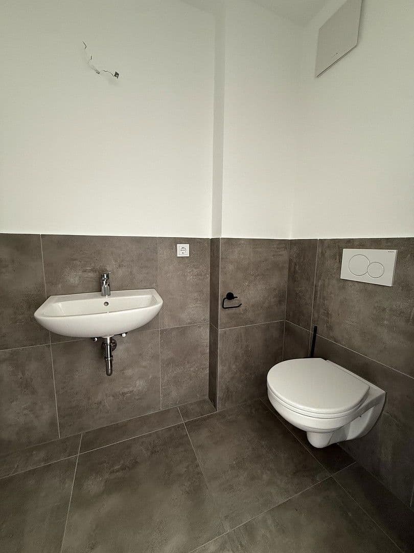 Pronájem bytu 5+1 134 m², Langendiebacher Str. 49, Erlensee, Hessen Pronájem bytu 5+1 134 m², Langendiebacher Str. 49, Erlensee, Hessen