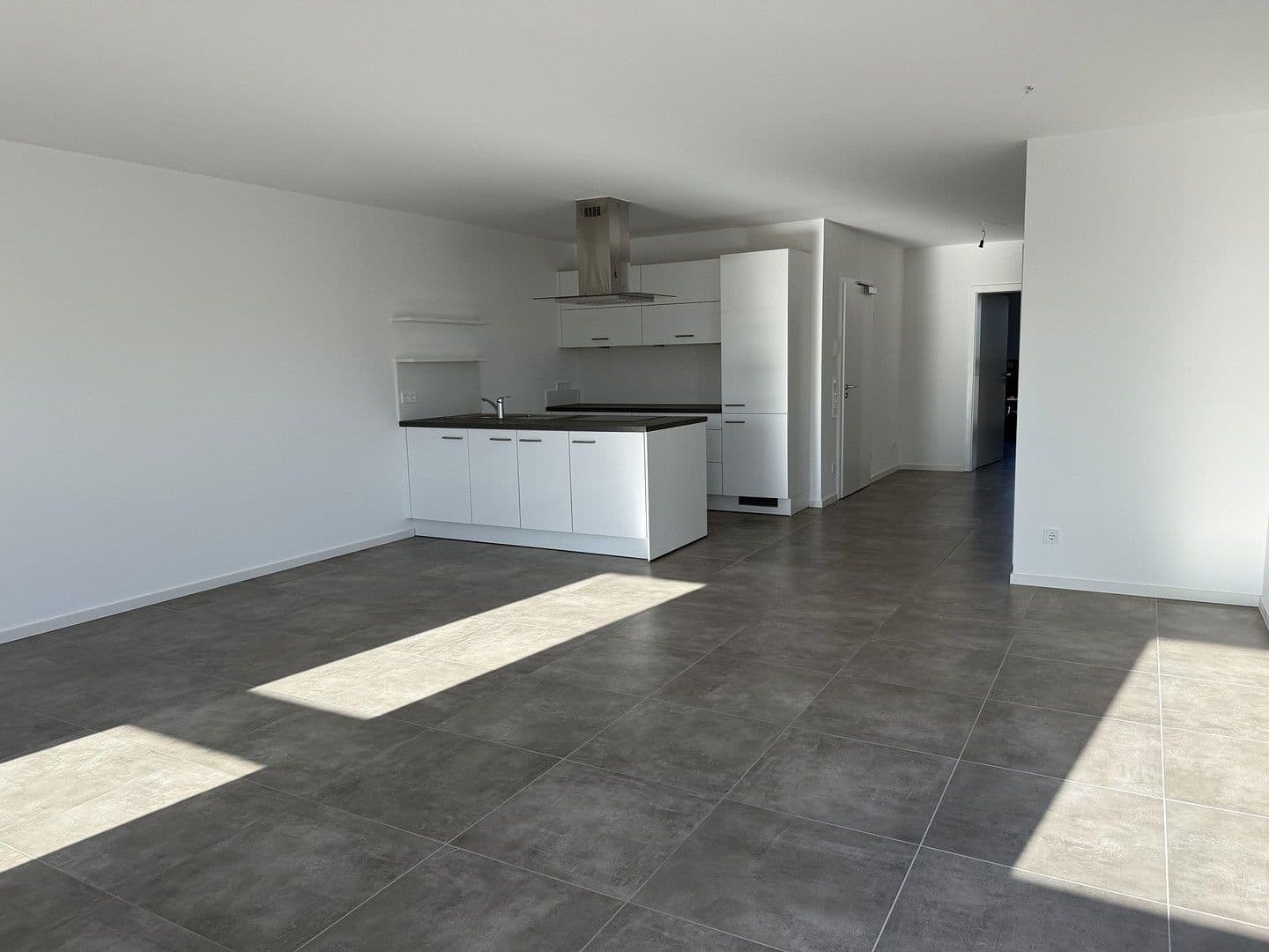 Pronájem bytu 5+1 134 m², Langendiebacher Str. 49, Erlensee, Hessen Pronájem bytu 5+1 134 m², Langendiebacher Str. 49, Erlensee, Hessen