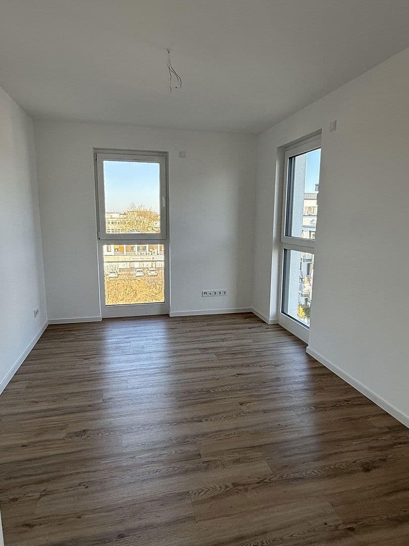 Pronájem bytu 5+1 134 m², Langendiebacher Str. 49, Erlensee, Hessen Pronájem bytu 5+1 134 m², Langendiebacher Str. 49, Erlensee, Hessen