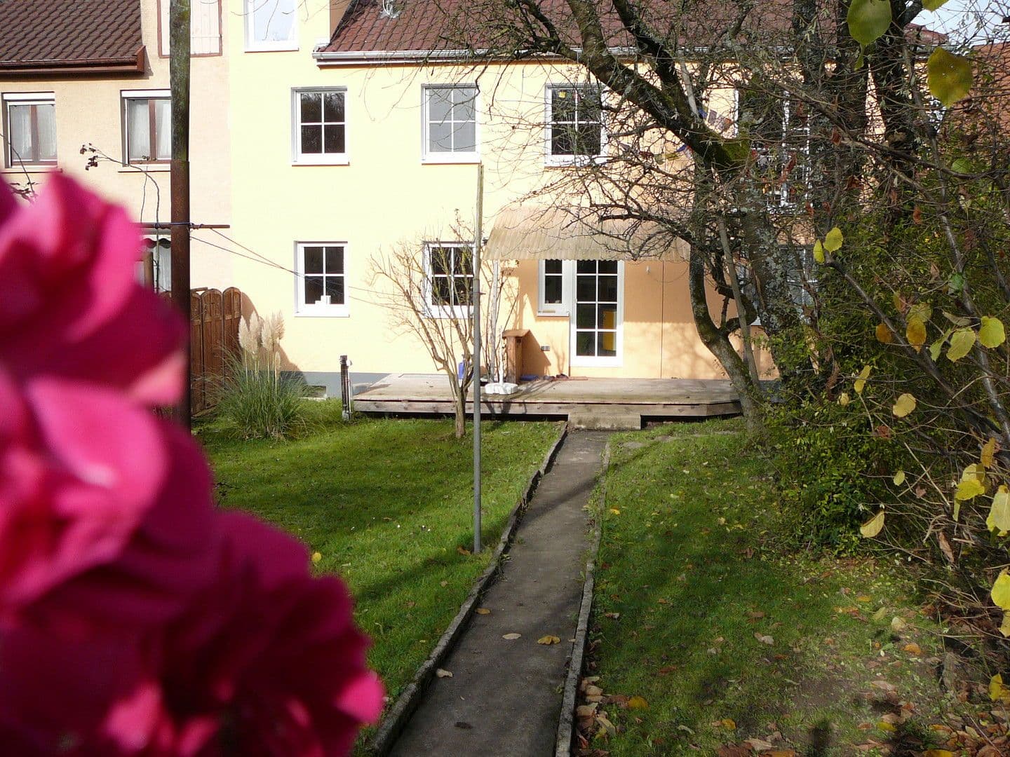 Pronájem bytu 3+1 63 m², Jägerstr.11, Nürtingen, Bádensko-Württembersko Pronájem bytu 3+1 63 m², Jägerstr.11, Nürtingen, Bádensko-Württembersko