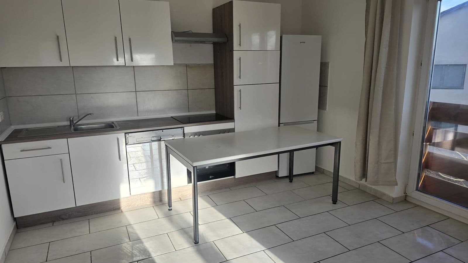 Pronájem domu 175 m², pozemek 500 m², Bahnhof Strasse 25, Dingolfing, Bavorsko Pronájem domu 175 m², pozemek 500 m², Bahnhof Strasse 25, Dingolfing, Bavorsko