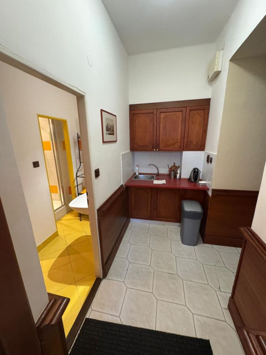 Pronájem bytu 2+1 56 m², Gajdošova, Brno, Jihomoravský kraj Pronájem bytu 2+1 56 m², Gajdošova, Brno, Jihomoravský kraj