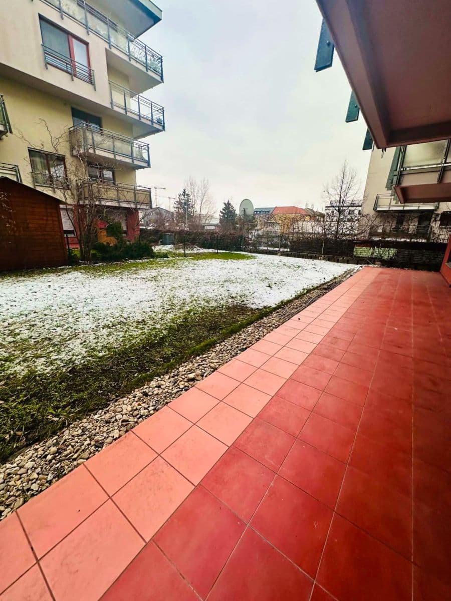 Pronájem bytu 4+kk 100 m², Jana Přibíka, Praha, Praha Pronájem bytu 4+kk 100 m², Jana Přibíka, Praha, Praha