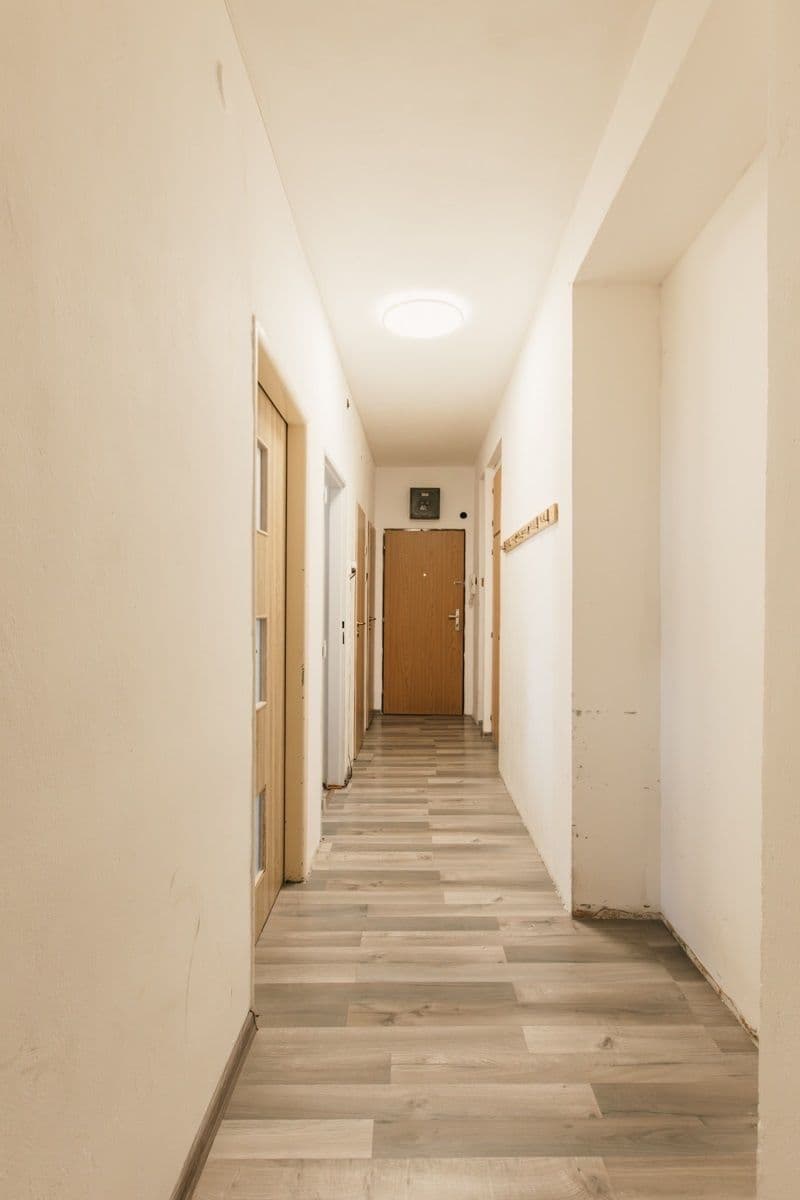 Prodej bytu 3+1 64 m², Hlavní, Aš, Karlovarský kraj Prodej bytu 3+1 64 m², Hlavní, Aš, Karlovarský kraj