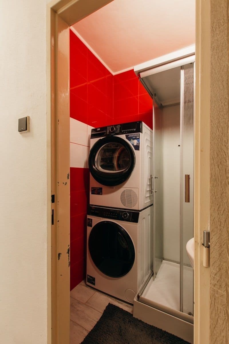 Prodej bytu 3+1 64 m², Hlavní, Aš, Karlovarský kraj Prodej bytu 3+1 64 m², Hlavní, Aš, Karlovarský kraj