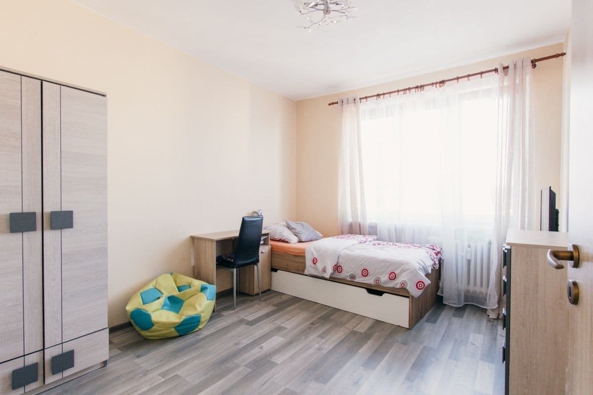 Prodej bytu 3+1 64 m², Hlavní, Aš, Karlovarský kraj Prodej bytu 3+1 64 m², Hlavní, Aš, Karlovarský kraj