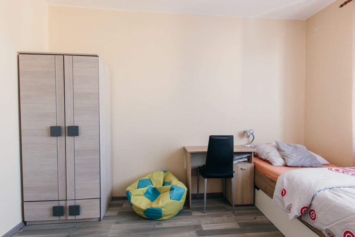 Prodej bytu 3+1 64 m², Hlavní, Aš, Karlovarský kraj Prodej bytu 3+1 64 m², Hlavní, Aš, Karlovarský kraj