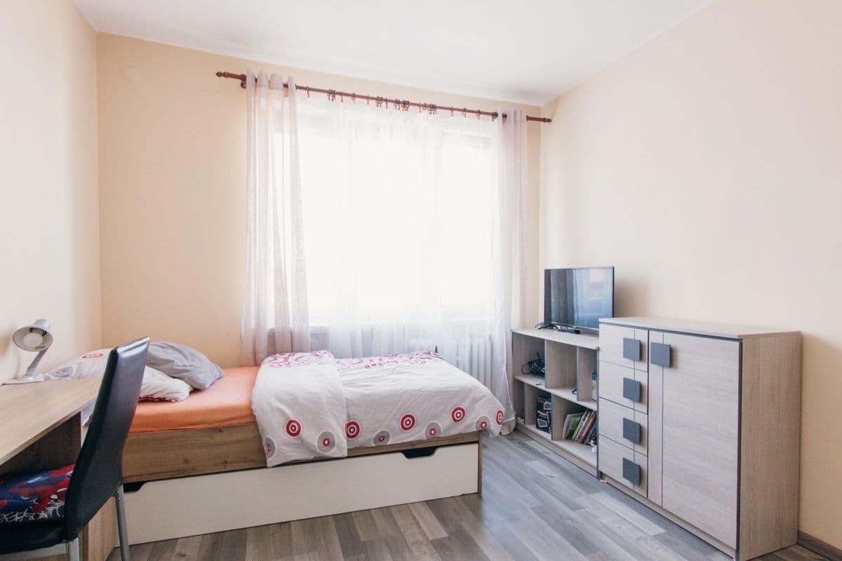 Prodej bytu 3+1 64 m², Hlavní, Aš, Karlovarský kraj Prodej bytu 3+1 64 m², Hlavní, Aš, Karlovarský kraj