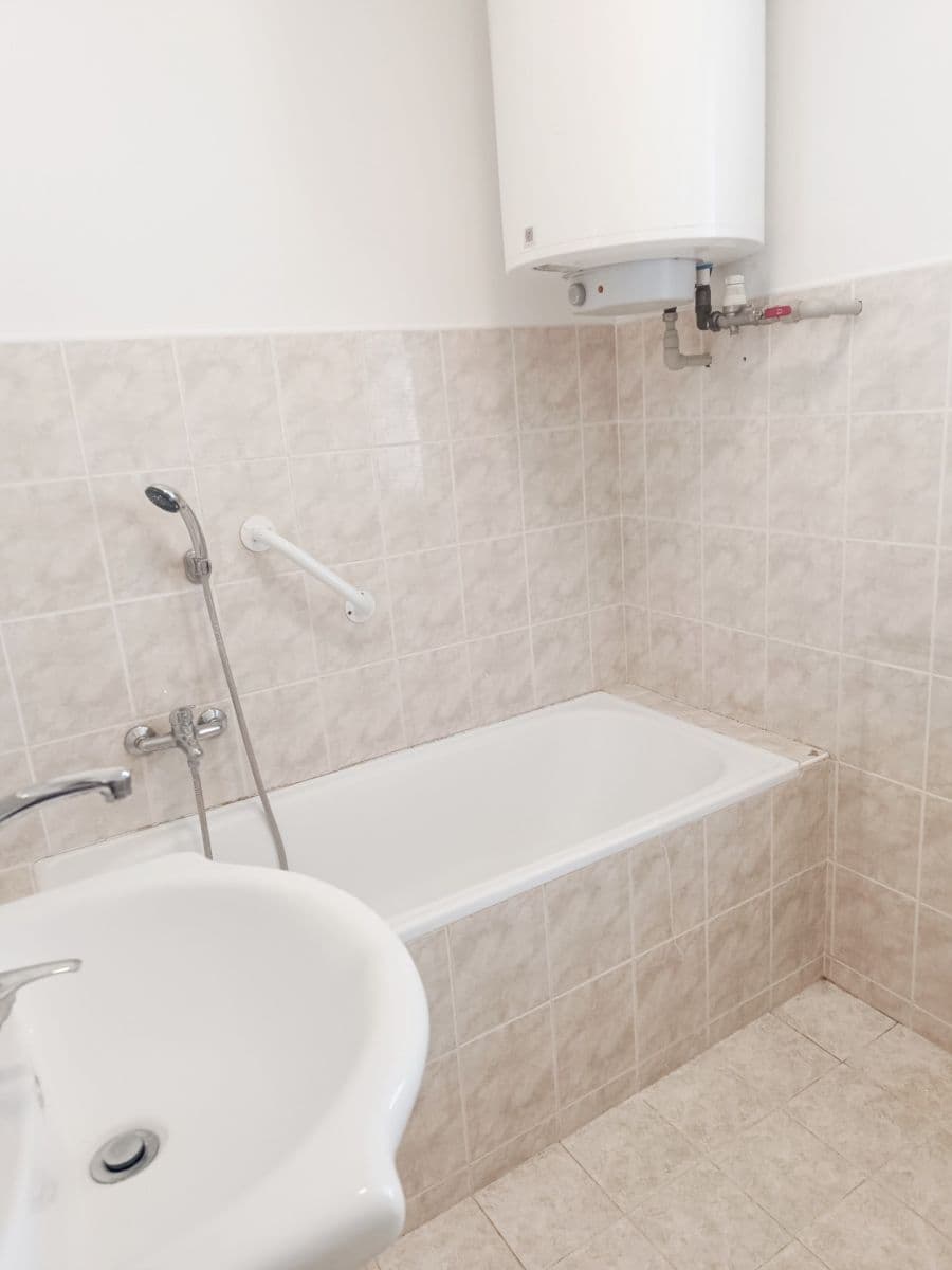 Prodej bytu 3+kk 73 m², Štolmířská, Český Brod, Středočeský kraj Prodej bytu 3+kk 73 m², Štolmířská, Český Brod, Středočeský kraj