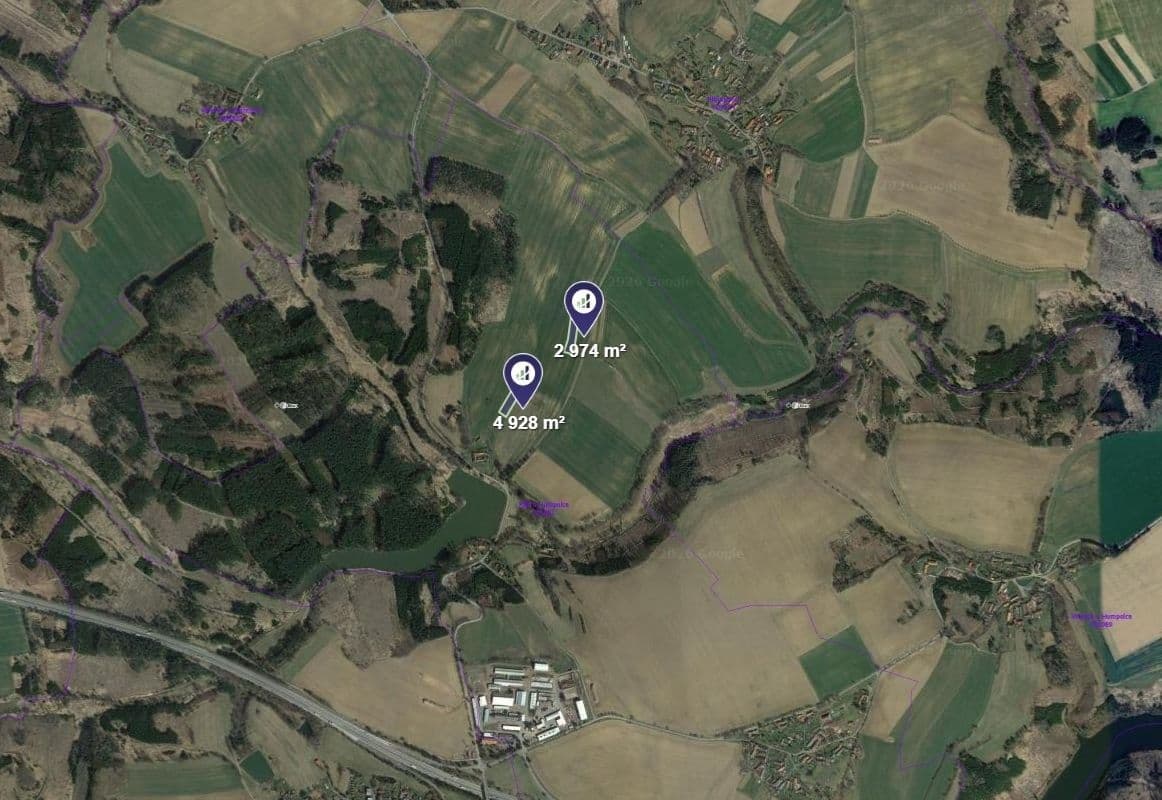 Prodej pozemku 7.902 m², Píšť, Kraj Vysočina Prodej pozemku 7.902 m², Píšť, Kraj Vysočina