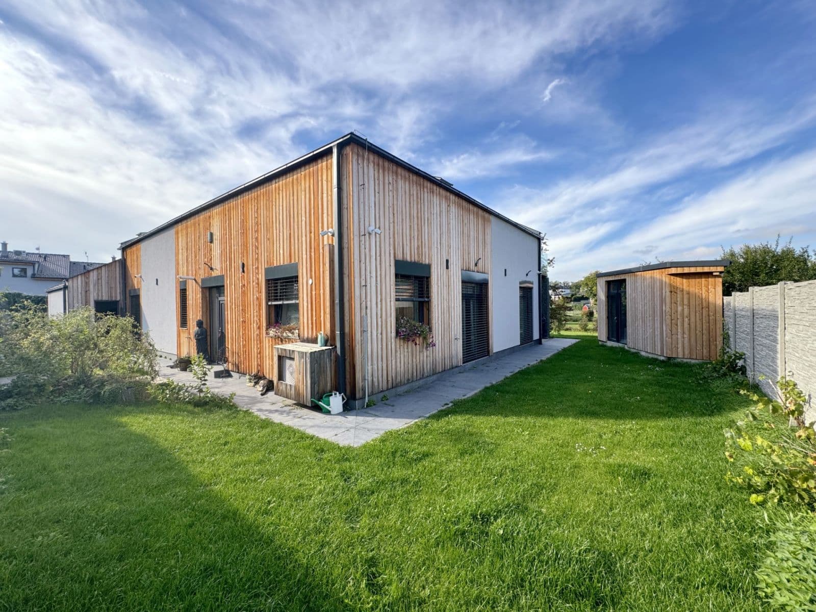 Prodej domu 411 m², pozemek 948 m², Na Obci, Hostouň, Středočeský kraj Prodej domu 411 m², pozemek 948 m², Na Obci, Hostouň, Středočeský kraj