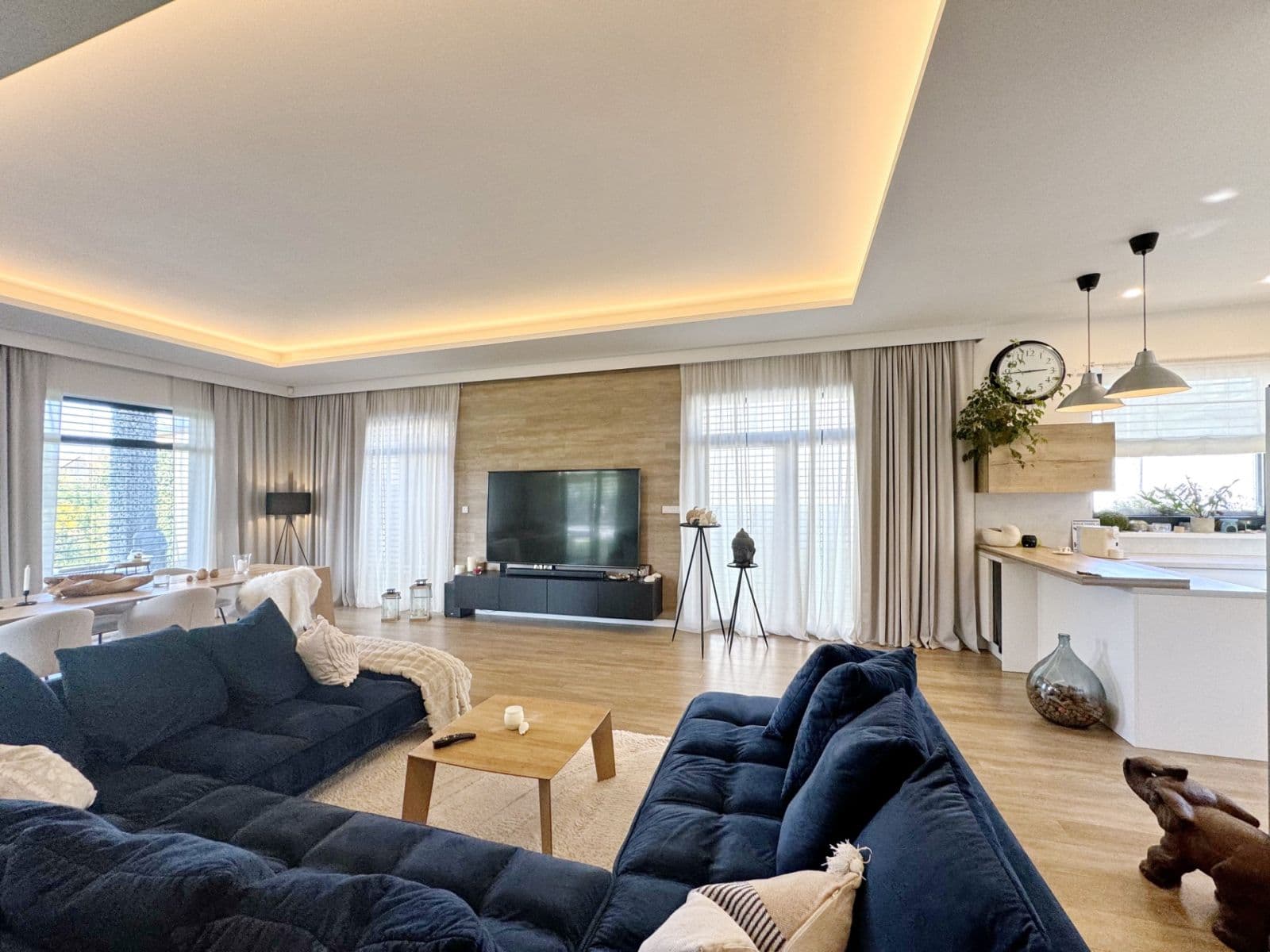 Prodej domu 411 m², pozemek 948 m², Na Obci, Hostouň, Středočeský kraj Prodej domu 411 m², pozemek 948 m², Na Obci, Hostouň, Středočeský kraj