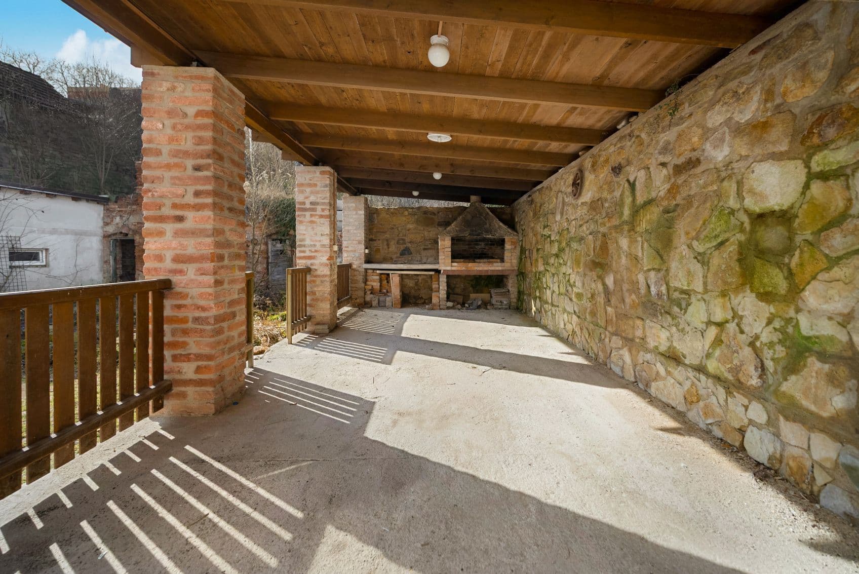 Prodej domu 250 m², pozemek 596 m², Oslavany, Jihomoravský kraj Prodej domu 250 m², pozemek 596 m², Oslavany, Jihomoravský kraj