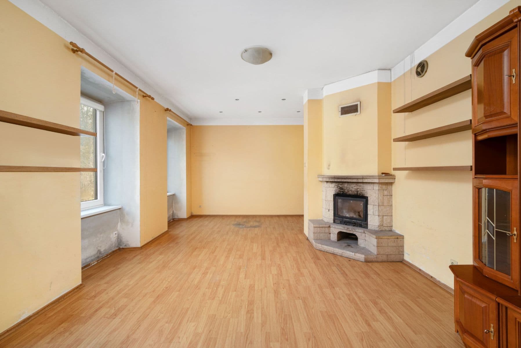 Prodej domu 250 m², pozemek 596 m², Oslavany, Jihomoravský kraj Prodej domu 250 m², pozemek 596 m², Oslavany, Jihomoravský kraj