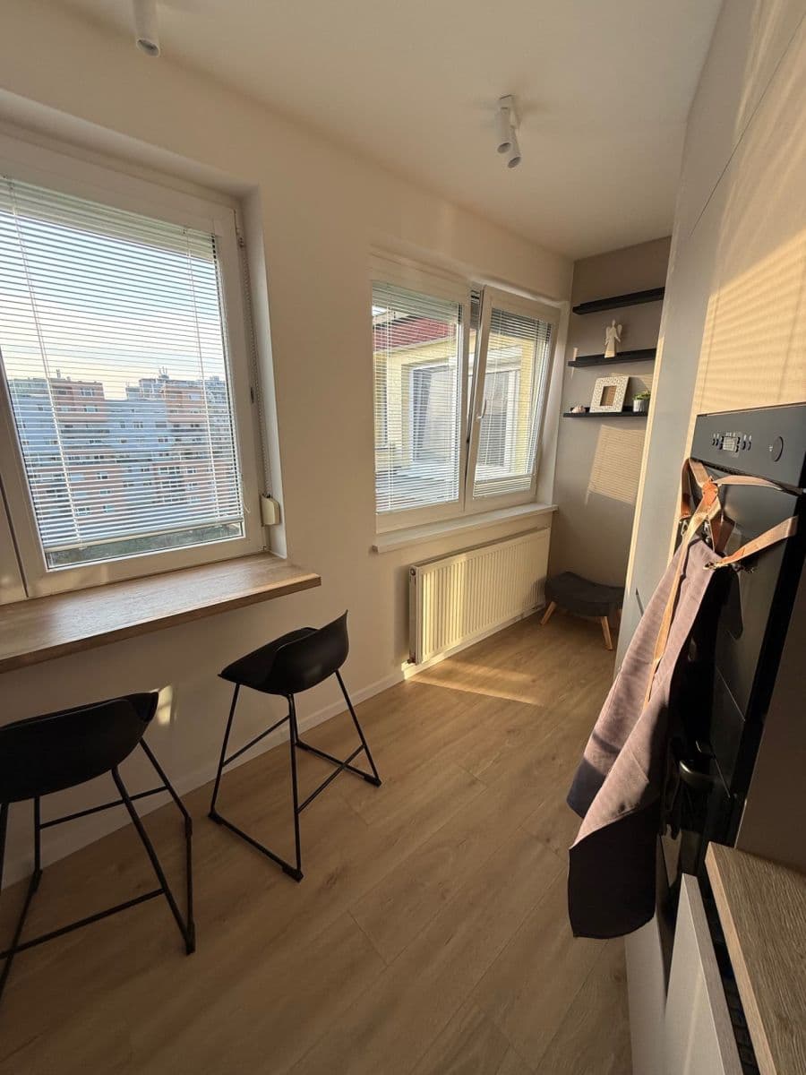 Pronájem bytu 2+1 58 m², Hany Meličkovej, Karlova Ves, Bratislavský kraj Pronájem bytu 2+1 58 m², Hany Meličkovej, Karlova Ves, Bratislavský kraj