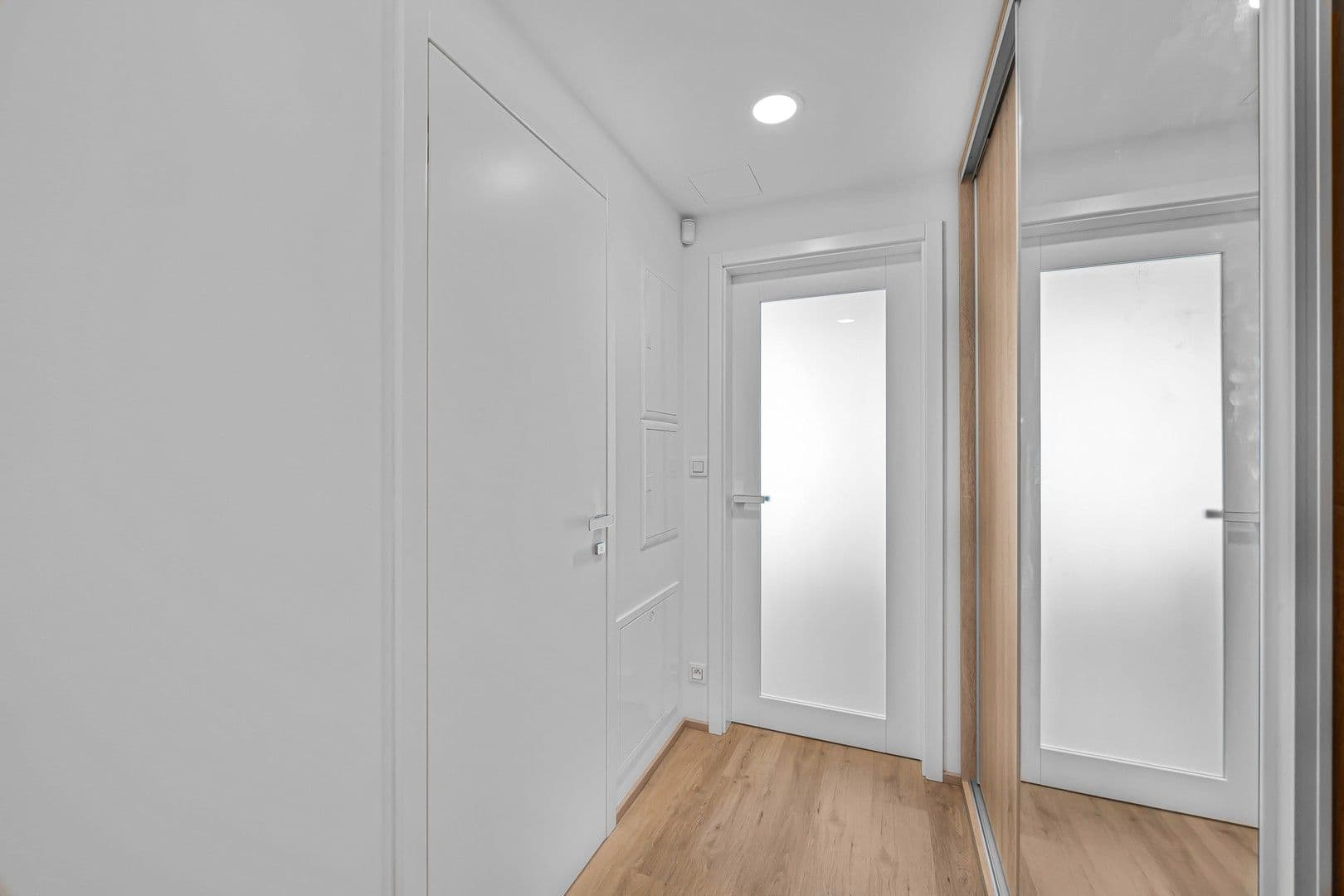 Pronájem bytu 1+kk 30 m², Malešická, Praha, Praha Pronájem bytu 1+kk 30 m², Malešická, Praha, Praha