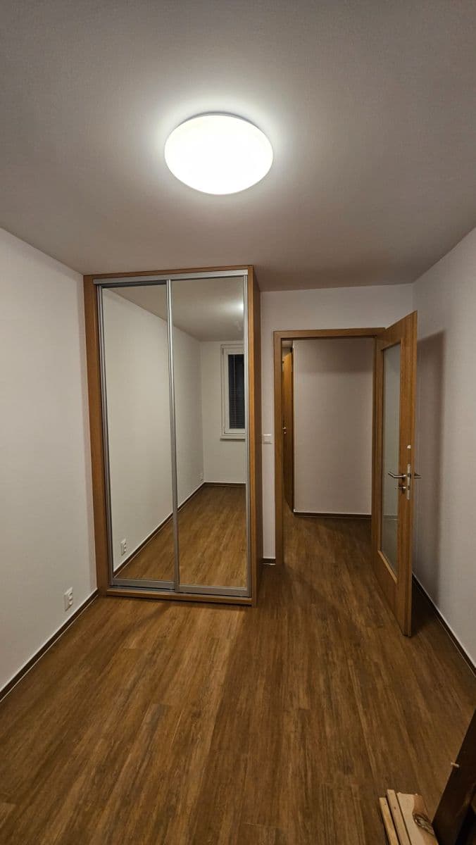 Pronájem bytu 2+kk 45 m², Bellušova, Praha, Praha Pronájem bytu 2+kk 45 m², Bellušova, Praha, Praha
