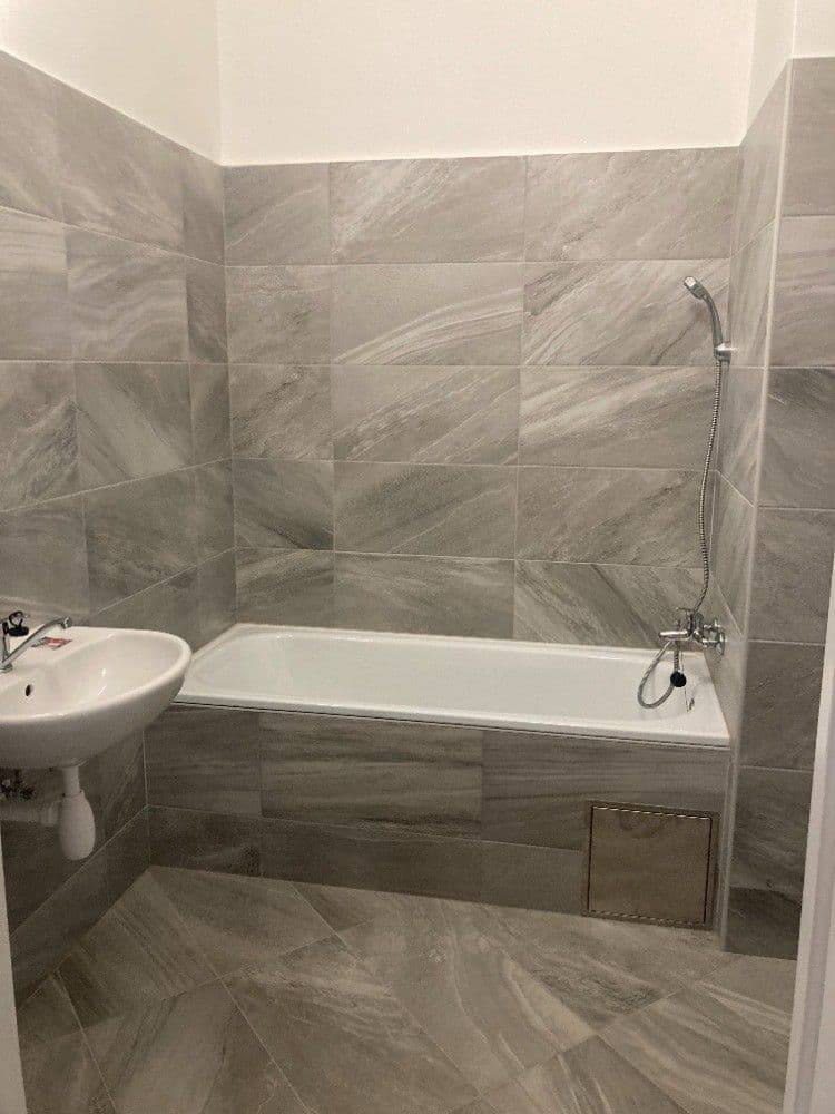 Pronájem bytu 2+1 65 m², Pelhřimovská, Praha, Praha Pronájem bytu 2+1 65 m², Pelhřimovská, Praha, Praha