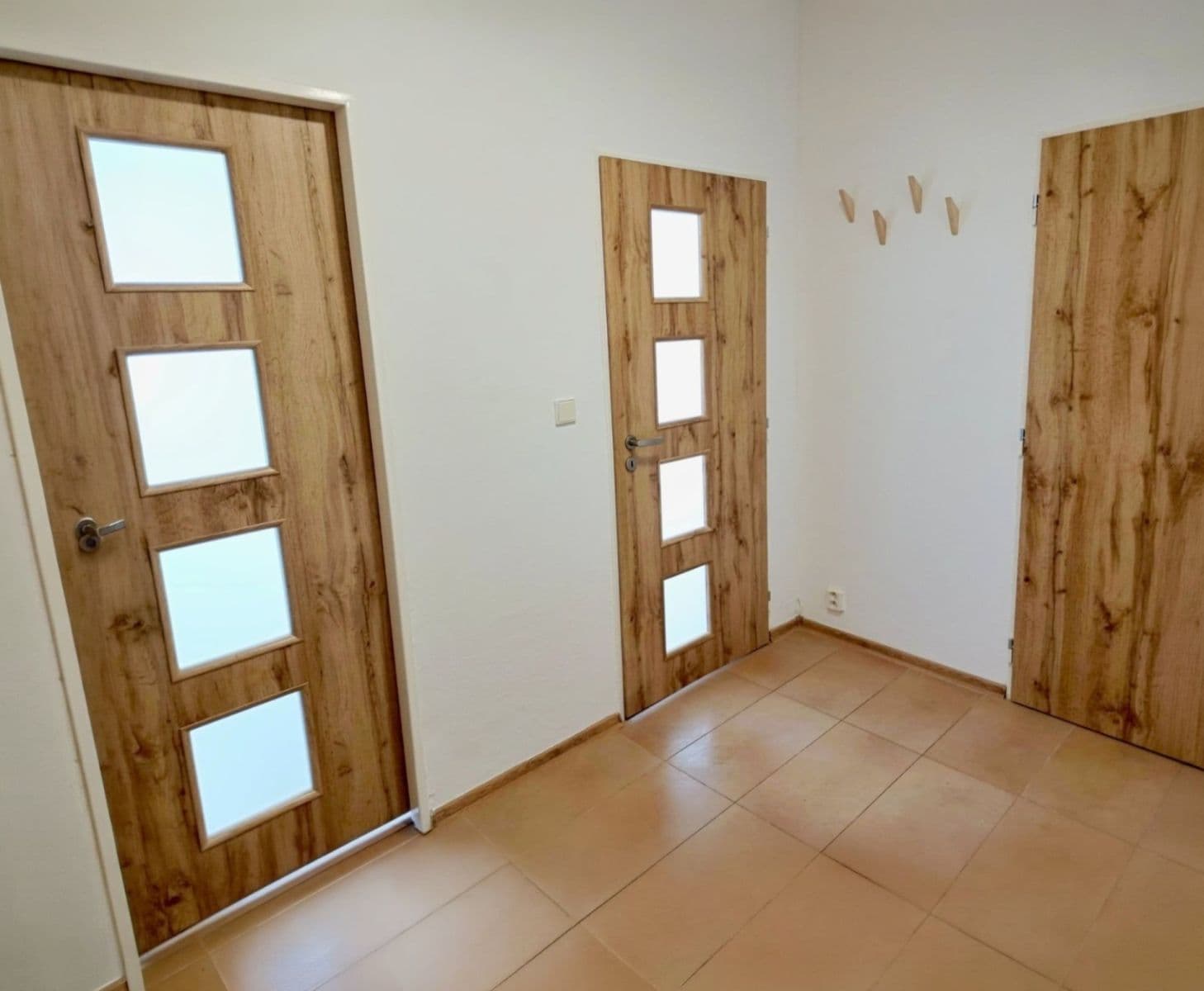 Prodej bytu 2+kk 40 m², Makovského, Praha, Praha Prodej bytu 2+kk 40 m², Makovského, Praha, Praha