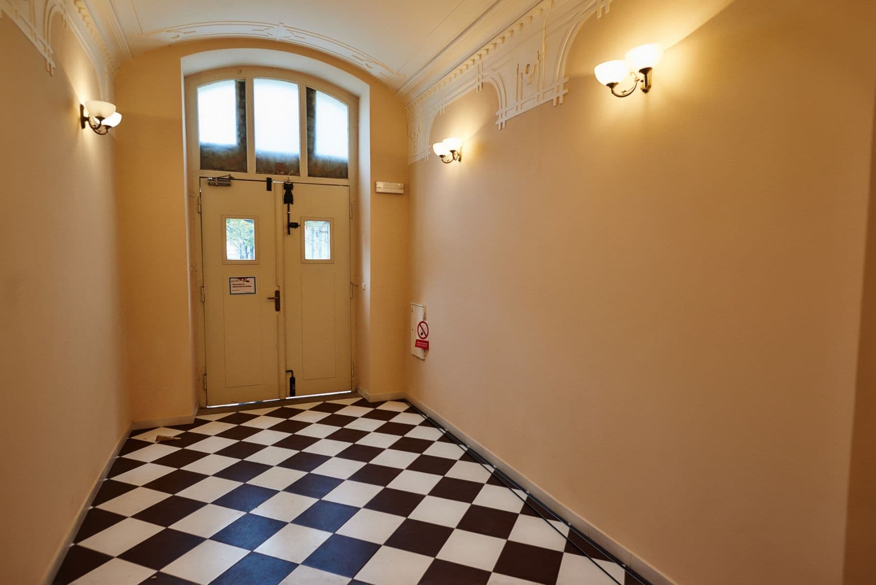 Pronájem bytu 52 m², náměstí Bratří Synků, Praha, Praha Pronájem bytu 52 m², náměstí Bratří Synků, Praha, Praha