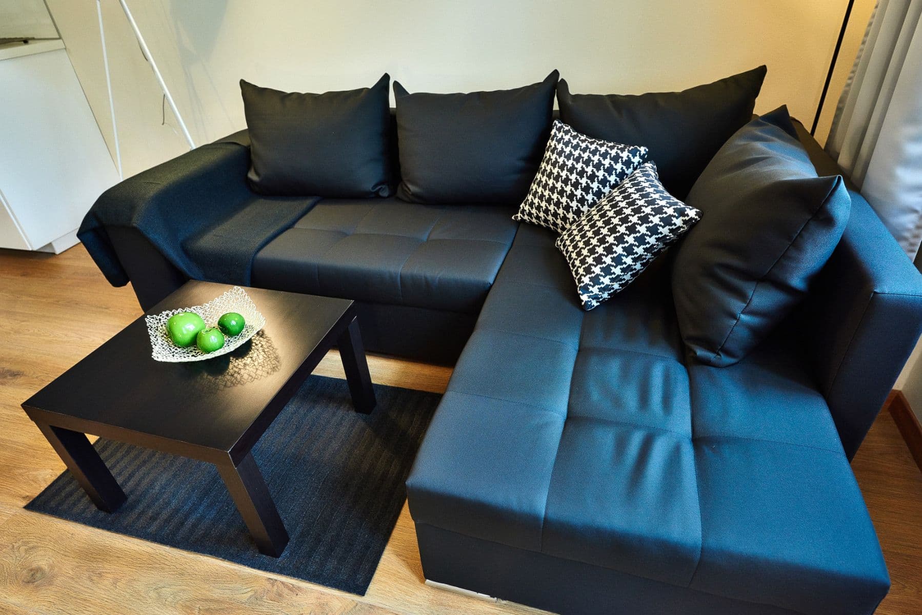 Pronájem bytu 52 m², náměstí Bratří Synků, Praha, Praha Pronájem bytu 52 m², náměstí Bratří Synků, Praha, Praha