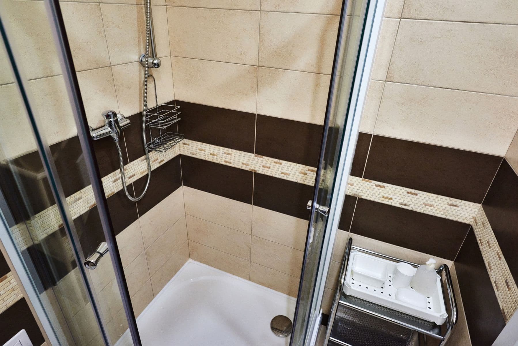 Pronájem bytu 52 m², náměstí Bratří Synků, Praha, Praha Pronájem bytu 52 m², náměstí Bratří Synků, Praha, Praha