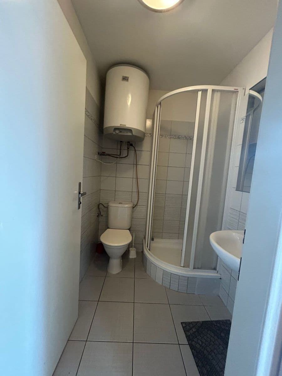 Pronájem bytu 1+kk 26 m², Olomoucká, Brno, Jihomoravský kraj Pronájem bytu 1+kk 26 m², Olomoucká, Brno, Jihomoravský kraj
