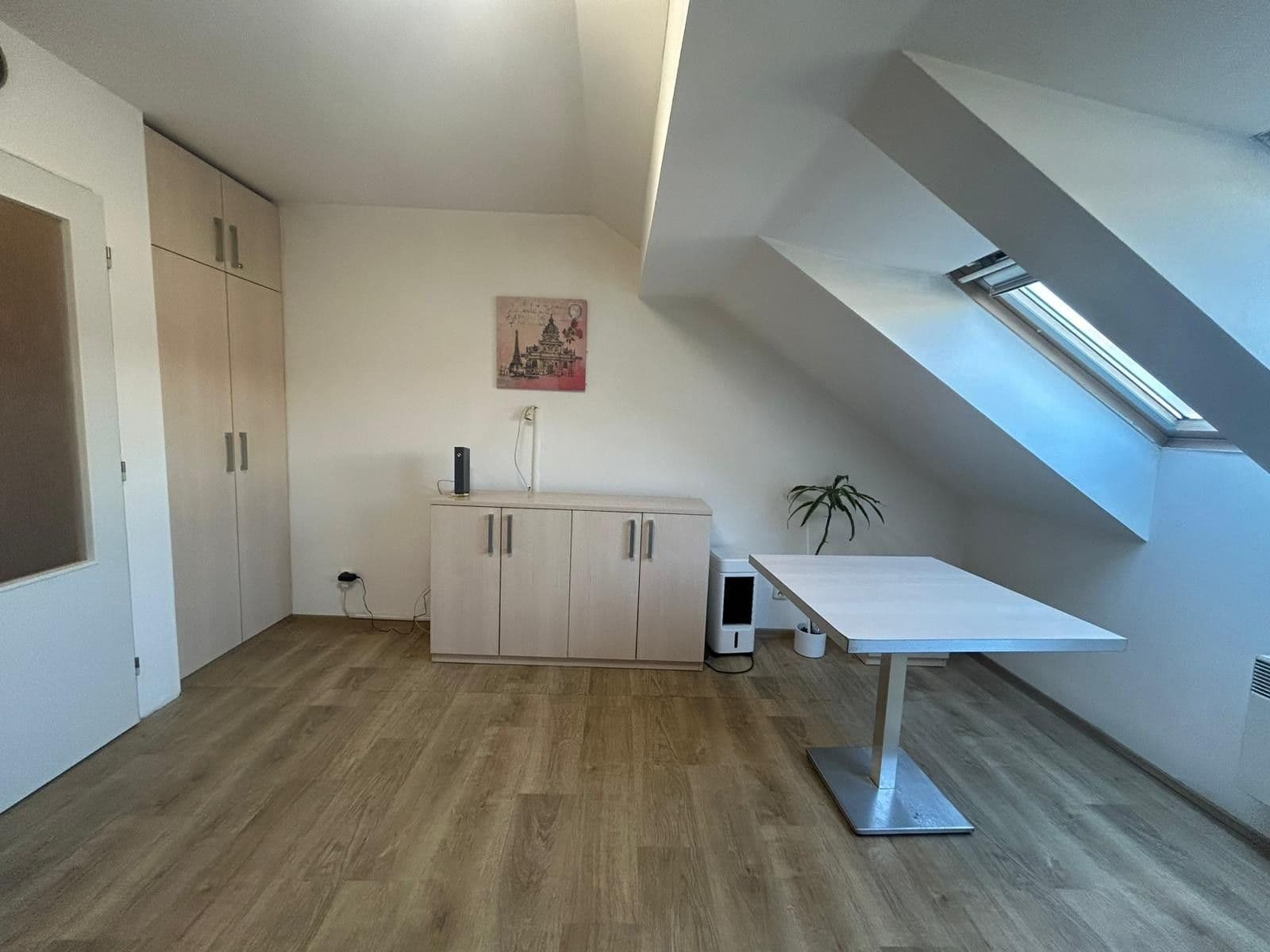 Pronájem bytu 1+kk 26 m², Olomoucká, Brno, Jihomoravský kraj Pronájem bytu 1+kk 26 m², Olomoucká, Brno, Jihomoravský kraj