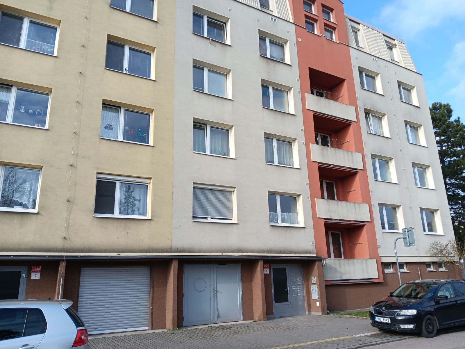 Pronájem bytu 2+1 56 m², Gagarinova, Znojmo, Jihomoravský kraj Pronájem bytu 2+1 56 m², Gagarinova, Znojmo, Jihomoravský kraj