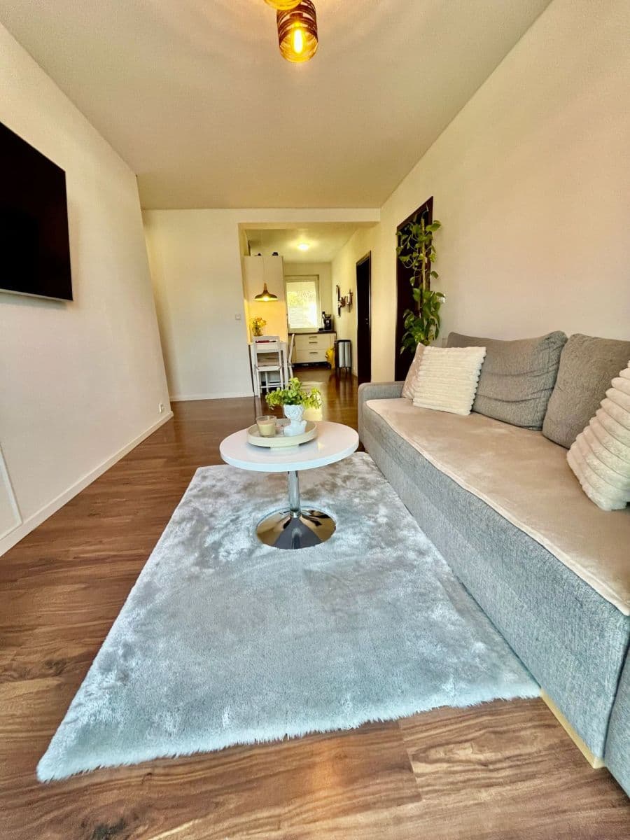 Prodej bytu 4+1 79 m², Jazerná, Rovinka, Bratislavský kraj Prodej bytu 4+1 79 m², Jazerná, Rovinka, Bratislavský kraj