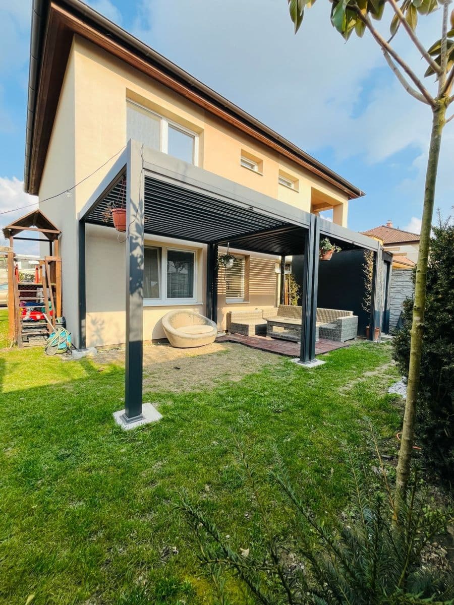 Prodej bytu 4+1 79 m², Jazerná, Rovinka, Bratislavský kraj Prodej bytu 4+1 79 m², Jazerná, Rovinka, Bratislavský kraj