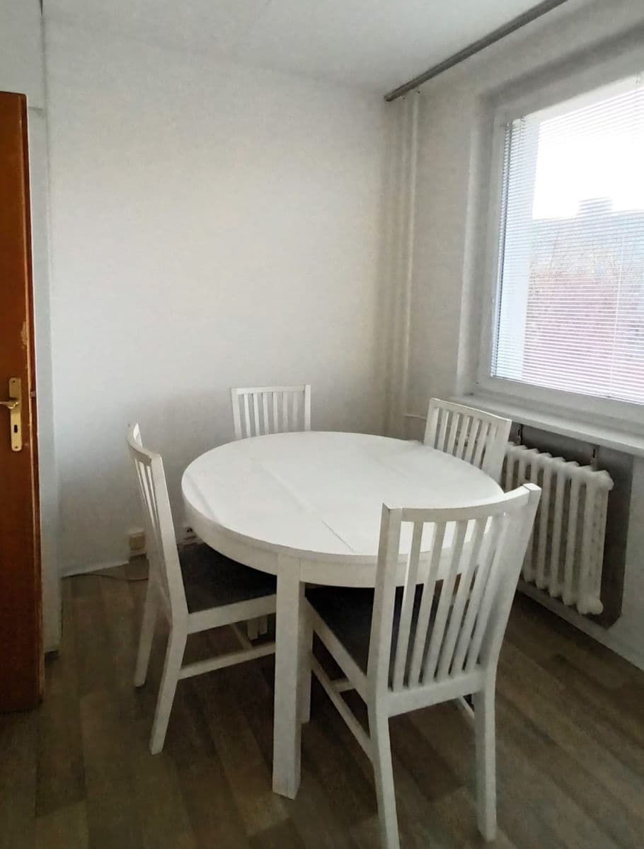 Pronájem bytu 4+1 90 m², Bryksova, Praha, Praha Pronájem bytu 4+1 90 m², Bryksova, Praha, Praha