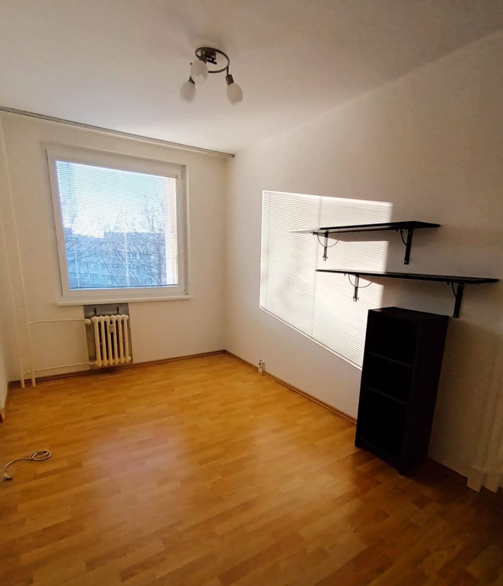 Pronájem bytu 4+1 90 m², Bryksova, Praha, Praha Pronájem bytu 4+1 90 m², Bryksova, Praha, Praha