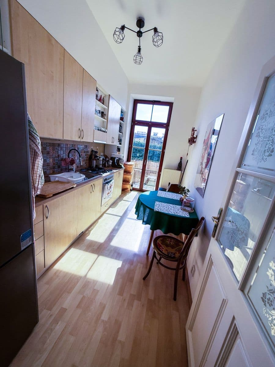 Pronájem bytu 1+1 35 m², Jana Uhra, Brno, Jihomoravský kraj Pronájem bytu 1+1 35 m², Jana Uhra, Brno, Jihomoravský kraj