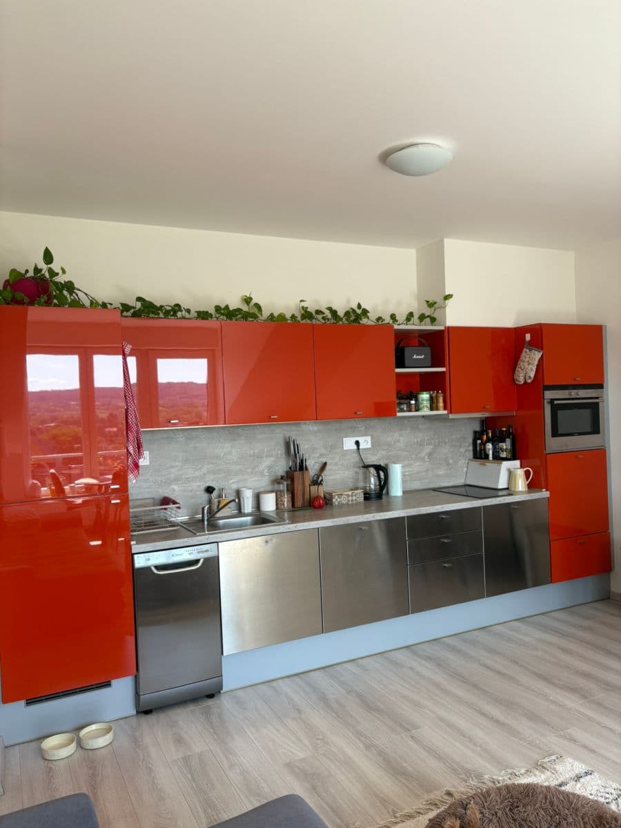 Pronájem bytu 2+kk 52 m², Na Výšině, Říčany, Středočeský kraj Pronájem bytu 2+kk 52 m², Na Výšině, Říčany, Středočeský kraj