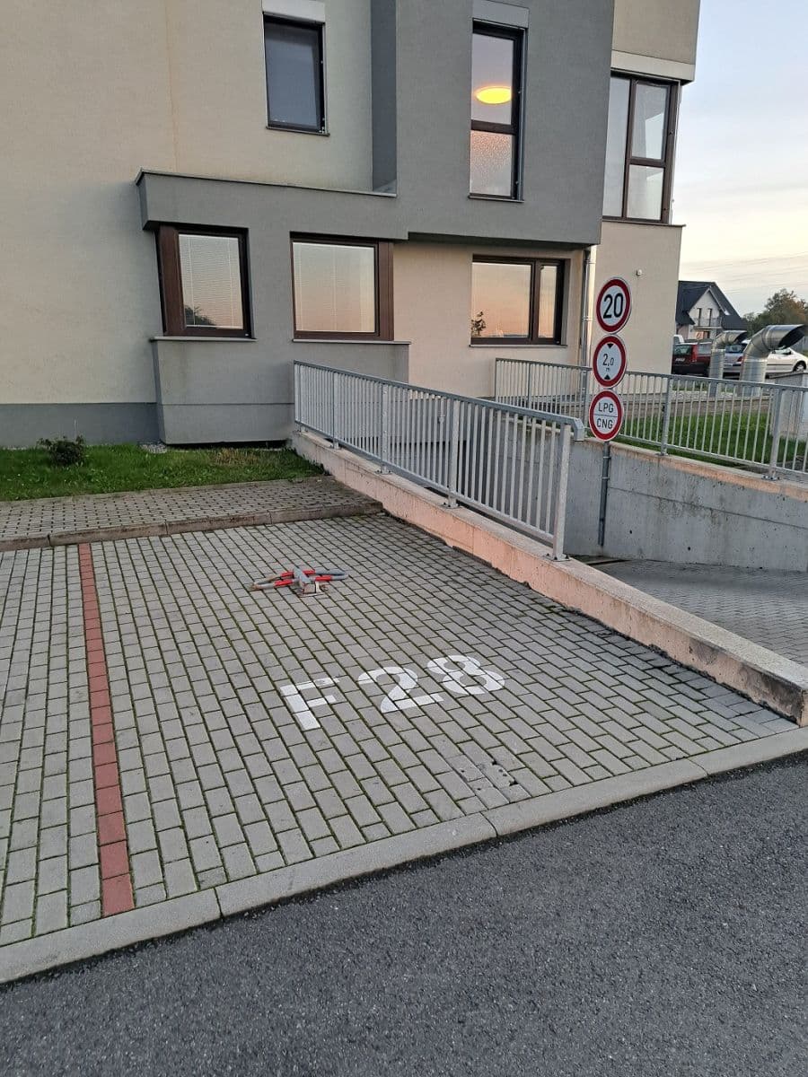 Pronájem bytu 2+kk 52 m², Na Výšině, Říčany, Středočeský kraj Pronájem bytu 2+kk 52 m², Na Výšině, Říčany, Středočeský kraj