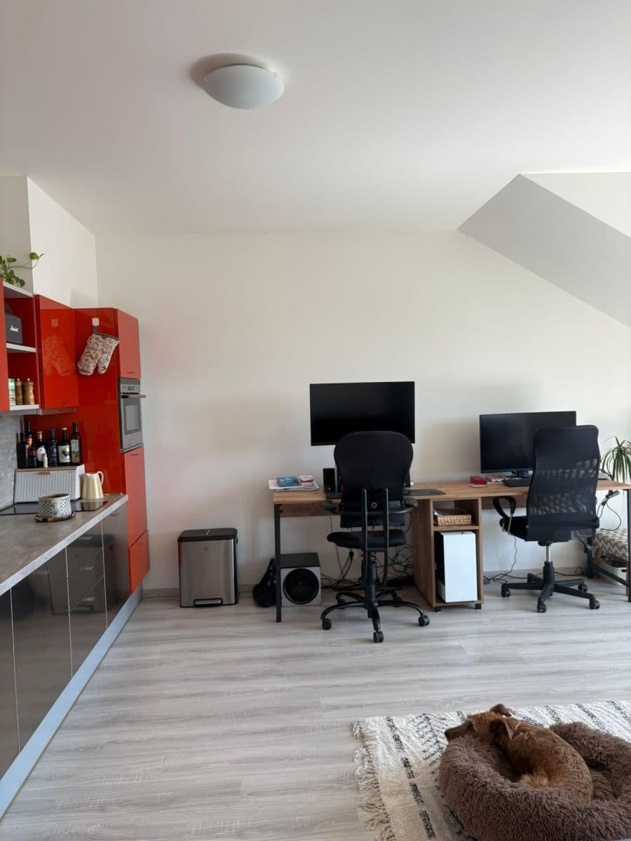 Pronájem bytu 2+kk 52 m², Na Výšině, Říčany, Středočeský kraj Pronájem bytu 2+kk 52 m², Na Výšině, Říčany, Středočeský kraj