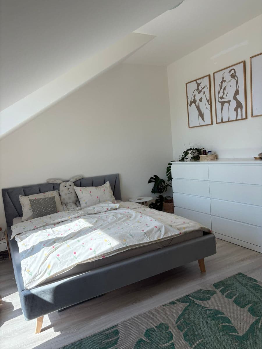 Pronájem bytu 2+kk 52 m², Na Výšině, Říčany, Středočeský kraj Pronájem bytu 2+kk 52 m², Na Výšině, Říčany, Středočeský kraj